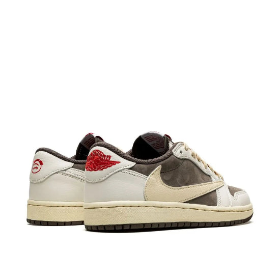 'Air Jordan 1 Le OG' x Travis Scott