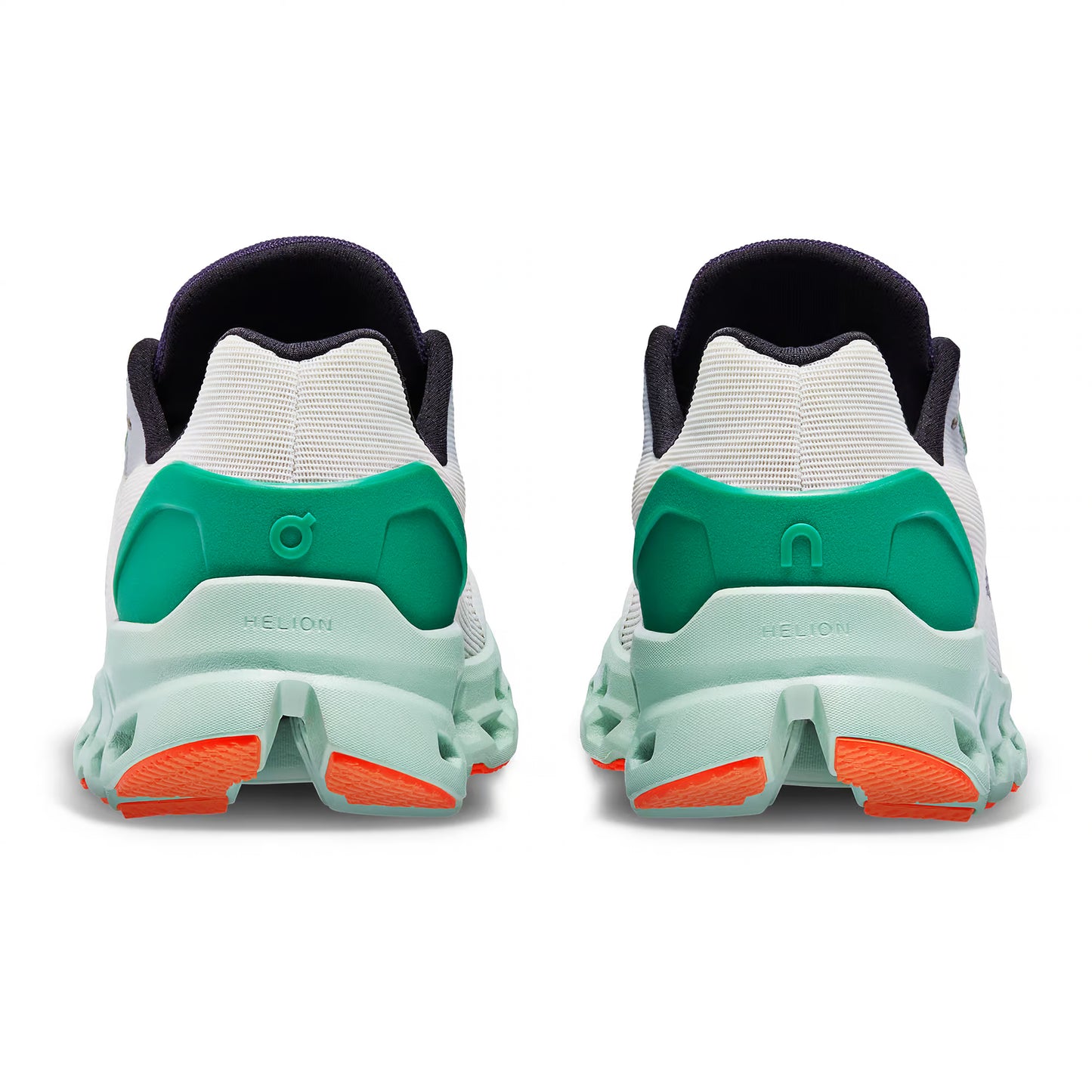 On Running Women’s Cloudstratus – Undyed White/Creek