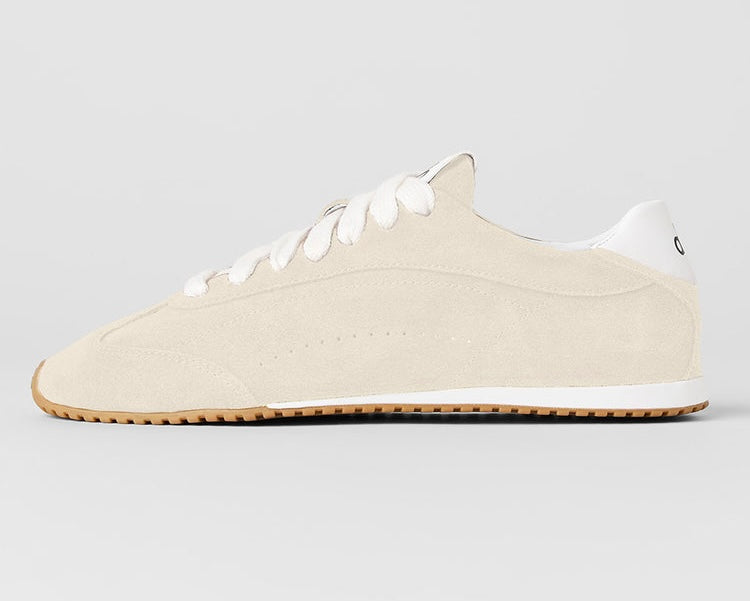 Alo Sunset Sneaker – Sand Dune