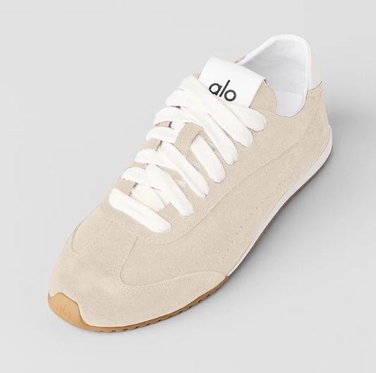 Alo Sunset Sneaker – Sand Dune