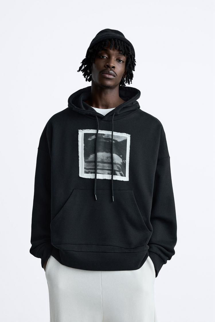 Zara Oversized Hoodie Printed | Black 2