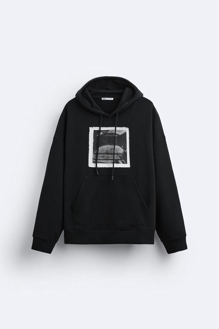 Zara Oversized Hoodie Printed | Black 2